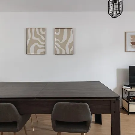 Apartment Evasion Prestige - Duplex Balneo, Sauna & Billard *